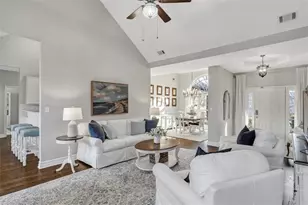 1075 Julius Dr, Suwanee, GA 30024 - Photo 5