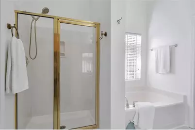 1075 Julius Drive, Suwanee, GA 30024 - Photo 13