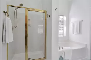 1075 Julius Dr, Suwanee, GA 30024 - Photo 13