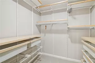 4658 Robie Rd SW, Lilburn, GA 30047 - Photo 19