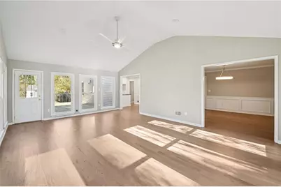 4658 Robie Road SW, Lilburn, GA 30047 - Photo 13