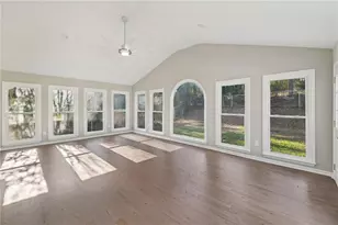 4658 Robie Rd SW, Lilburn, GA 30047 - Photo 11