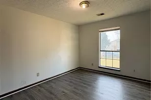 1317 Country Downs Dr, Norcross, GA 30093 - Photo 13