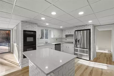 3428 Runelle Place SW, Lilburn, GA 30047 - Photo 5