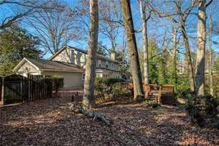 6340 Aberdeen Dr NE, Sandy Springs, GA 30328 - Photo 5