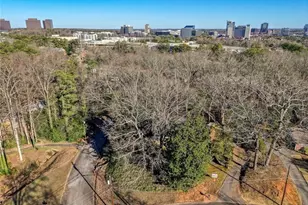 6340 Aberdeen Dr NE, Sandy Springs, GA 30328 - Photo 11
