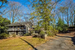6340 Aberdeen Dr NE, Sandy Springs, GA 30328 - Photo 3
