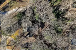 6340 Aberdeen Dr NE, Sandy Springs, GA 30328 - Photo 3