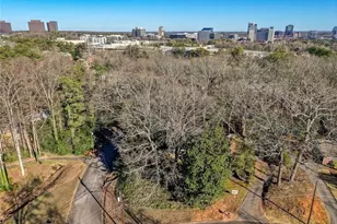 6340 Aberdeen Dr NE, Sandy Springs, GA 30328 - Photo 7