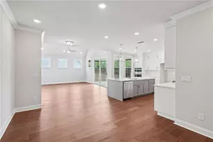 563 Pearl St, Cumming, GA 30040 - Photo 13