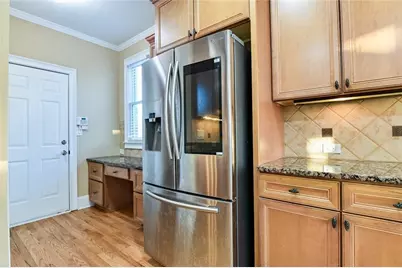 5011 Glen Forrest Drive, Flowery Branch, GA 30542 - Photo 21