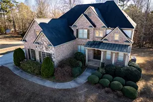 5011 Glen Forrest Dr, Flowery Branch, GA 30542 - Photo 3