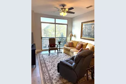 2626 Peachtree Road NW #704, Atlanta, GA 30305 - Photo 9