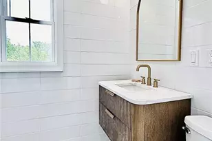 38 Delmont Dr NE, Atlanta, GA 30305 - Photo 15