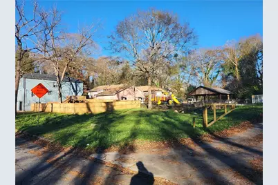 767 Alta Place NW, Atlanta, GA 30318 - Photo 3