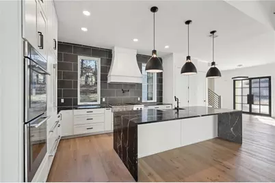 120 Thome Drive, Alpharetta, GA 30022 - Photo 9