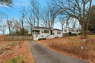 810 Burchill St SW, Atlanta, GA 30310 - Photo 3