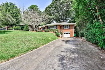 1422 Lively Ridge Road NE, Atlanta, GA 30329 - Photo 3