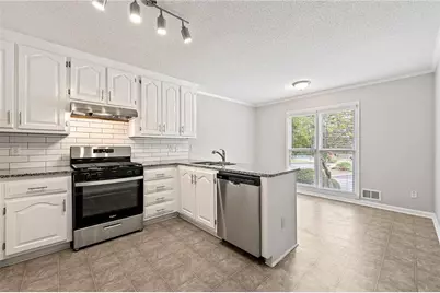 100 Whisperwood Lane NW, Marietta, GA 30064 - Photo 5