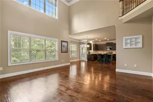 1050 Silver Thorne Dr, Loganville, GA 30052 - Photo 11