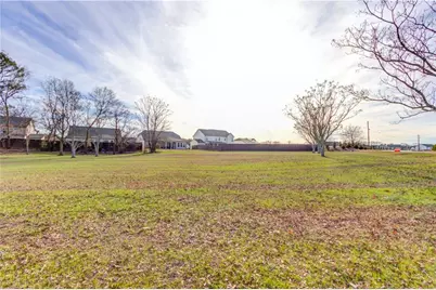 1554 Maddox Road, Hoschton, GA 30548 - Photo 9