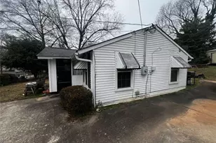 1097 Cooley Dr, Gainesville, GA 30501 - Photo 5