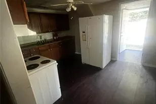 1097 Cooley Dr, Gainesville, GA 30501 - Photo 11