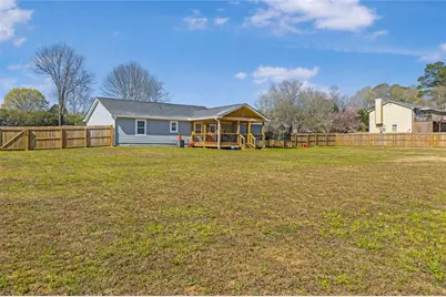 2001 Raymonds Drive, Loganville, GA 30052 - Photo 9