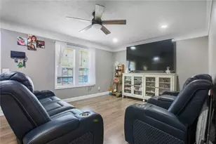 2001 Raymonds Dr, Loganville, GA 30052 - Photo 9