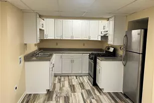 3125 Brownwood Dr, Snellville, GA 30078 - Photo 9