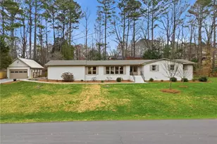 171 Magnolia Dr, Canton, GA 30114 - Photo 1