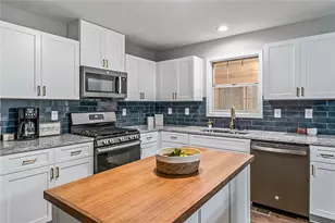 320 Rocky Cove Trail, Lawrenceville, GA 30044 - Photo 3