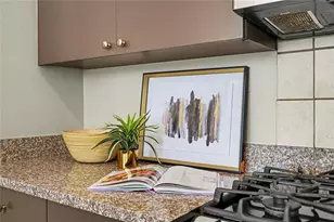 3338 Peachtree Rd NE, Atlanta, GA 30326 - Photo 11