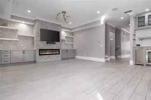 2804 Skyland Dr, Brookhaven, GA 30341 - Photo 9