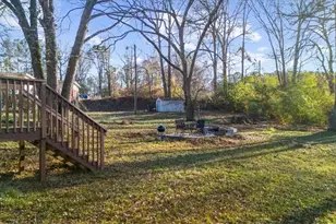 336 Gordon St, Jefferson, GA 30549 - Photo 15