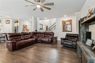 4365 Sunflower Cir, Cumming, GA 30040 - Photo 9