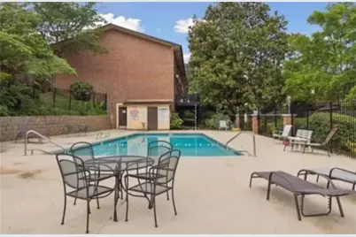 2518 Bradford Square NE, Atlanta, GA 30345 - Photo 7