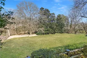 2586 Hyde Manor Dr NW, Atlanta, GA 30327 - Photo 3