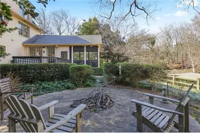 2586 Hyde Manor Drive NW, Atlanta, GA 30327 - Photo 45