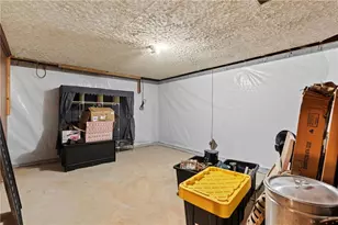 2910 Dara Dr, Marietta, GA 30066 - Photo 31