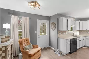 527 Gallantry Trail, McDonough, GA 30252 - Photo 15