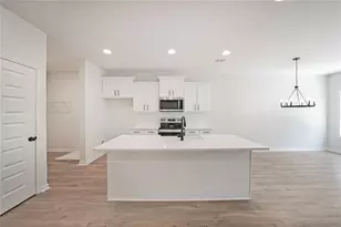 245 W Woods Dr, Dahlonega, GA 30533 - Photo 9