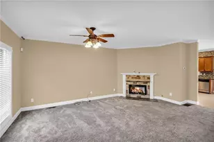 1093 3rd St, Stone Mountain, GA 30083 - Photo 3