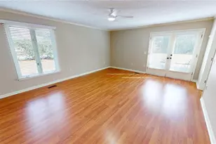 66 Springhill Dr W, Tifton, GA 31793 - Photo 17