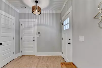 3206 McHenry Avenue, Scottdale, GA 30079 - Photo 5