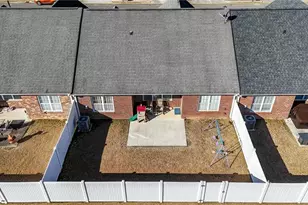 219 Regency Ln SW, Calhoun, GA 30701 - Photo 3