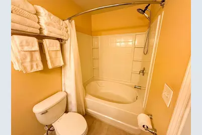 1649 Liberty Parkway NW, Atlanta, GA 30318 - Photo 11