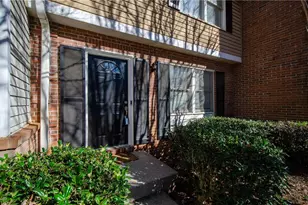 1066 Wedgewood Ln, Tucker, GA 30084 - Photo 3