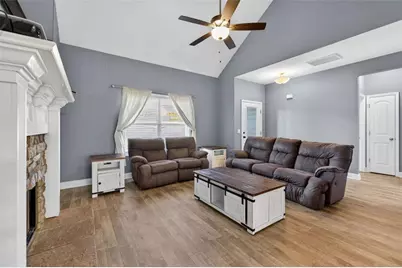 179 Whispering Creek Trail, Hartwell, GA 30643 - Photo 7