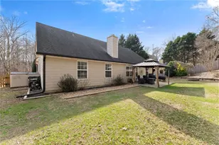 1360 Platinum Dr, Hoschton, GA 30548 - Photo 39